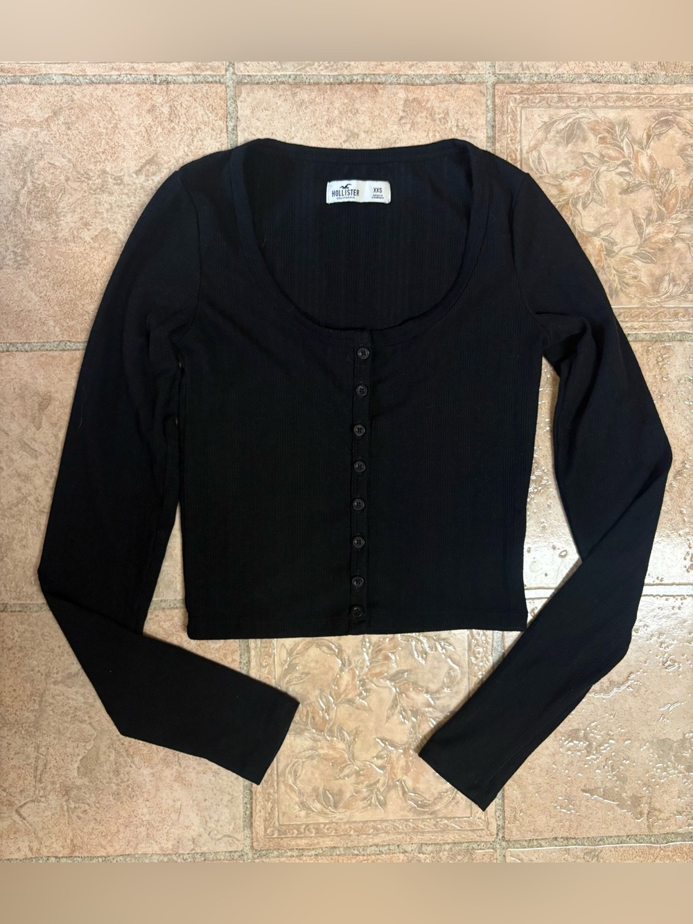 Hollister long sleeve top